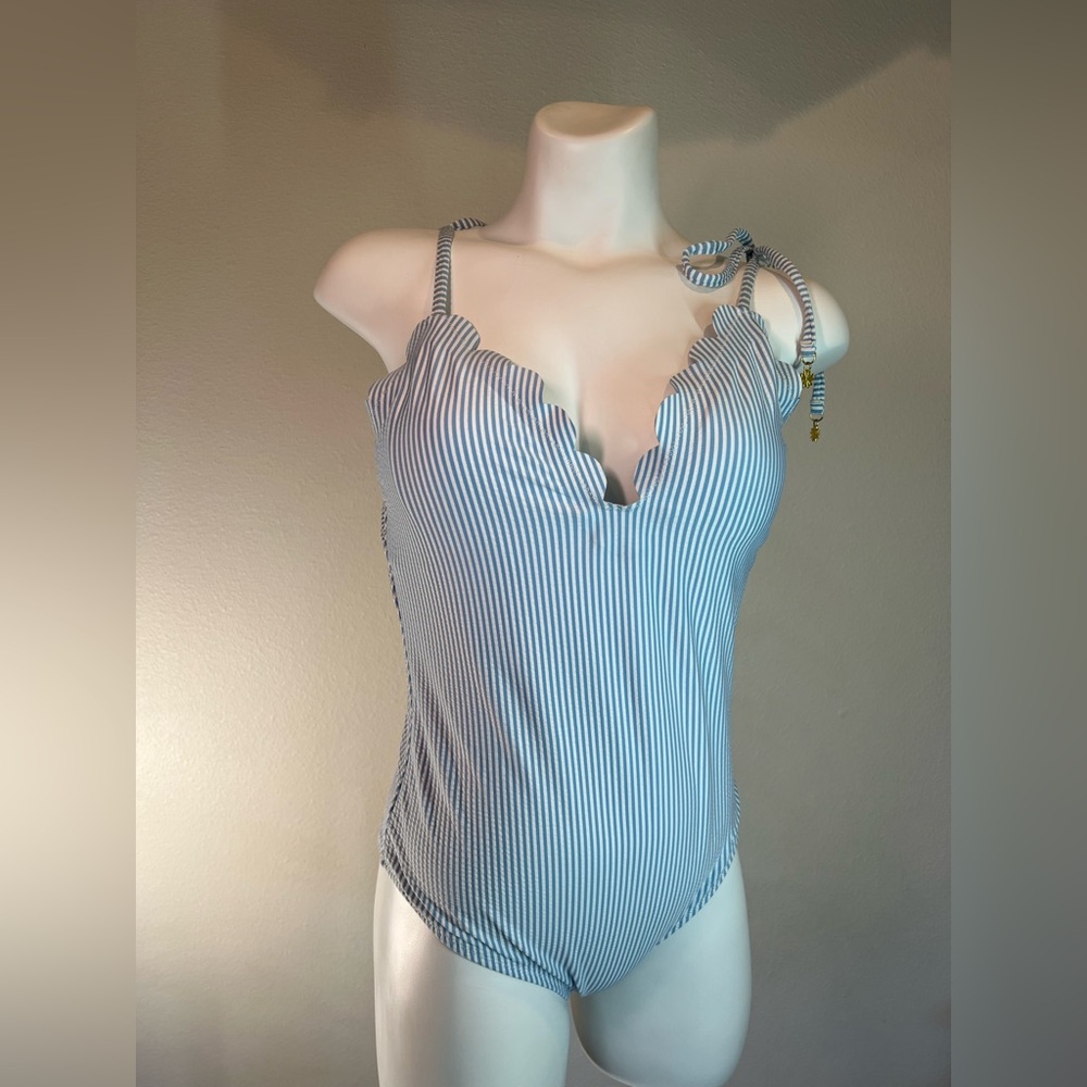 Jessica Simpson Under The Sea Scalloped Edge Stripped Halter One-Piece Swimsuit - Picture 4 of 15